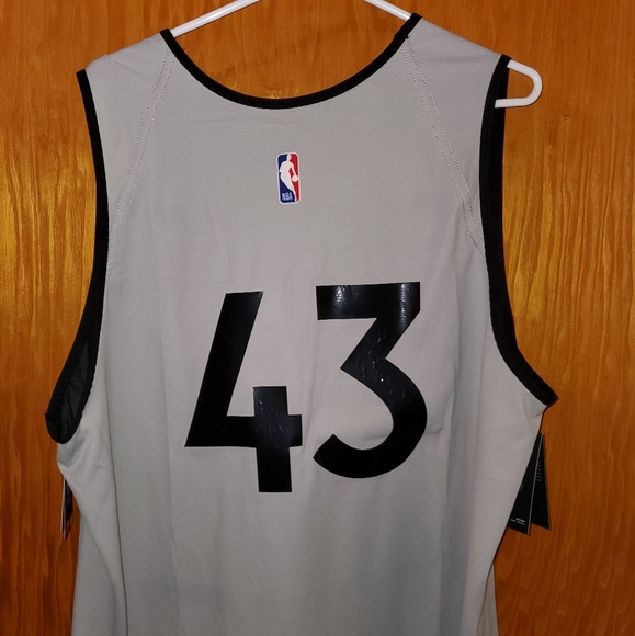 NEW Raptors OVO practice jersey reversible - Picture 2 of 8